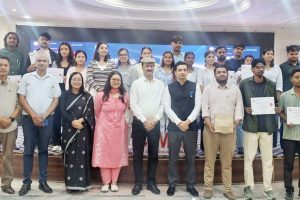 विराटनगरमा विद्यार्थीको सिर्जनशीलता उद्योगसँग जोड्न डिजाइन थिङ्किङ कार्यशाला