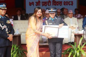मोरङ प्रहरीमा कार्यरत इन्स्पेक्टर प्रमिला कार्कीलाई उत्कृष्ट महिला प्रहरी पुरस्कार