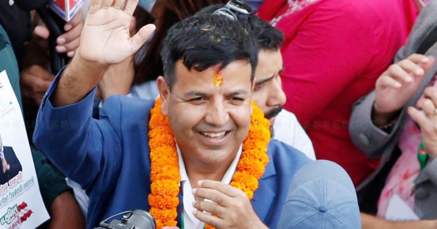 काँग्रेसको १५ औं महाधिवेशन : महामन्त्रीमा डा. सुनील शर्माले गराए उम्मेदवारी दर्ता